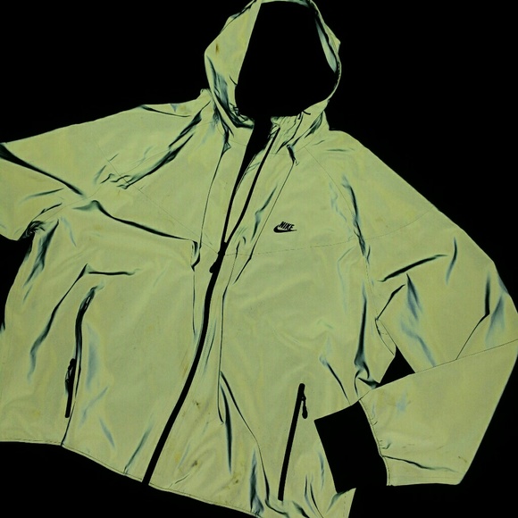 Nike 3M Full Reflective Running Outerwear nwt - Picture 7 of 8